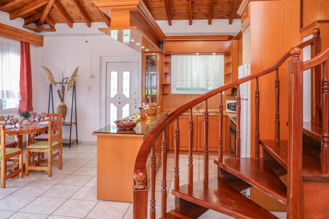 Villa Mitzelos Moni Evaggelistrias Exteriér fotografie