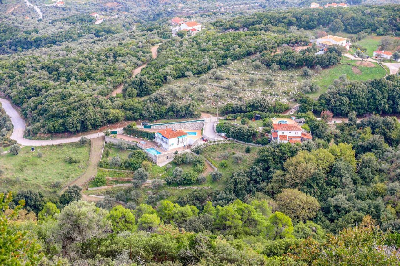 Villa Mitzelos Moni Evaggelistrias Exteriér fotografie